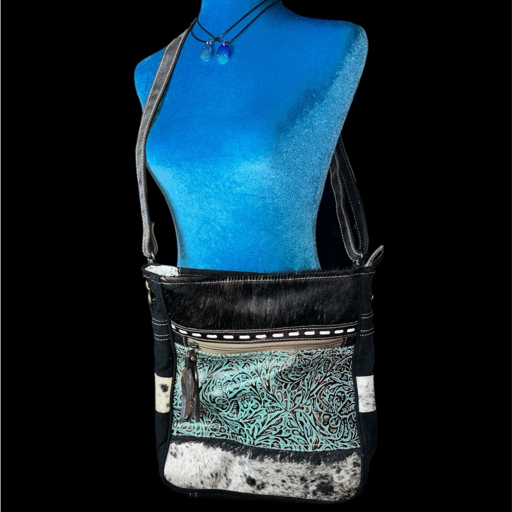 Myra bag
